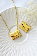 24 Karat Gänseblümchen-Umschlag-Medaillon-Halskette